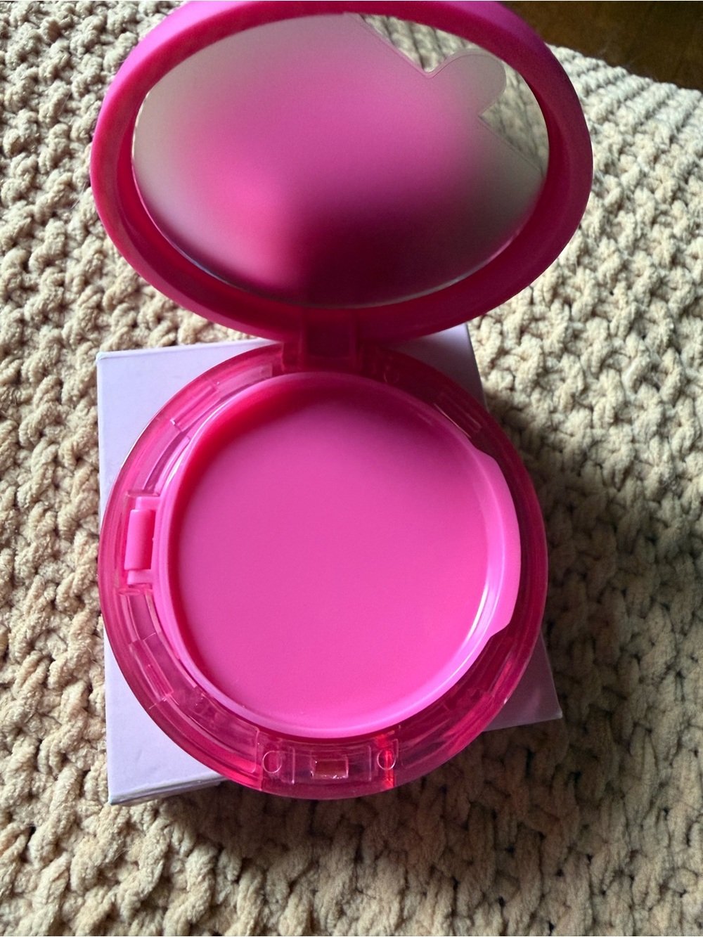 DOLL 10 Compact foundation light - Picture 4 of 5
